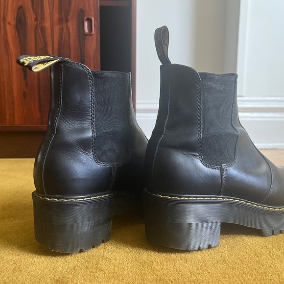 DR. MARTENS Rometty Wyoming Platform Chelsea Boot - Picture 13 of 16